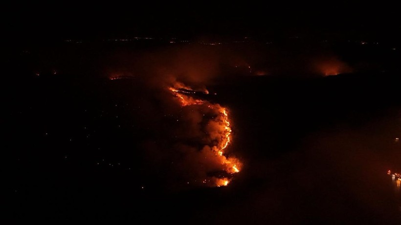 Bursa'nın Orhaneli ilçesindeki orman yangınına müdahale sürüyor - Resim: 3