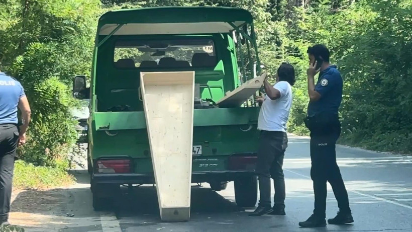 Ormanlık alanda kafasına çöp poşeti geçirilmiş erkek cesedi bulundu - Resim: 4