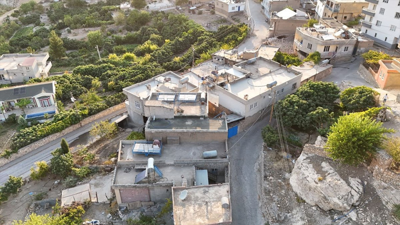 Mardin ve Batman'da sıcak havada "dam palas" keyfi - Resim: 18