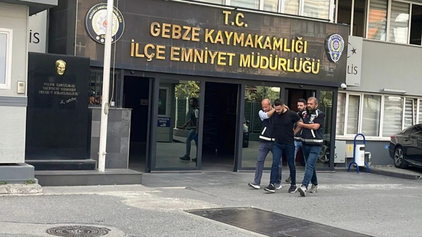 Gebze'de çocuklarının yanında tokat atılan baba ilk kez konuştu: Olay anını anlattı - Resim : 3