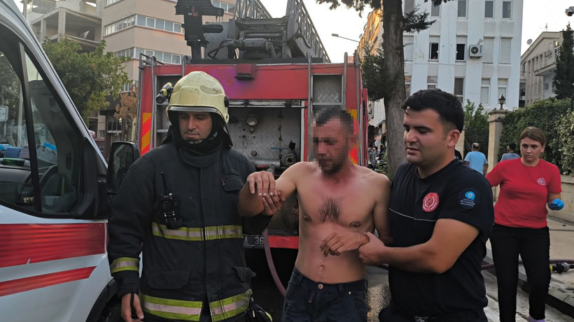 Antalya'da üzerine benzin döküp kendini yakmak isteyen genç intihar girişimini yarıda kesti - Resim: 2