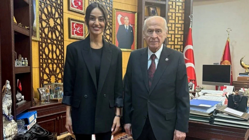 MHP'den Alevi açılımı: Bahçeli, Canların Türküsü'nü seslendirecek sanatçıyı kabul etti - Resim : 1