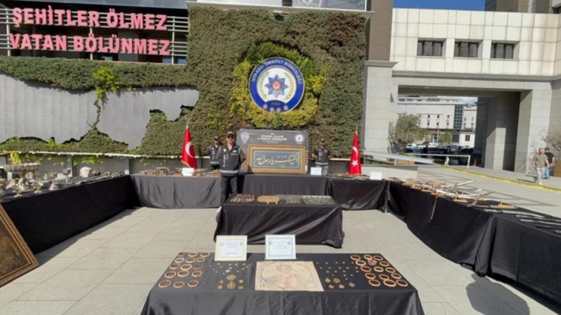 Interpol tarafından 20 yıldır aranıyordu! İstanbul'da ele geçirildi - Resim : 1