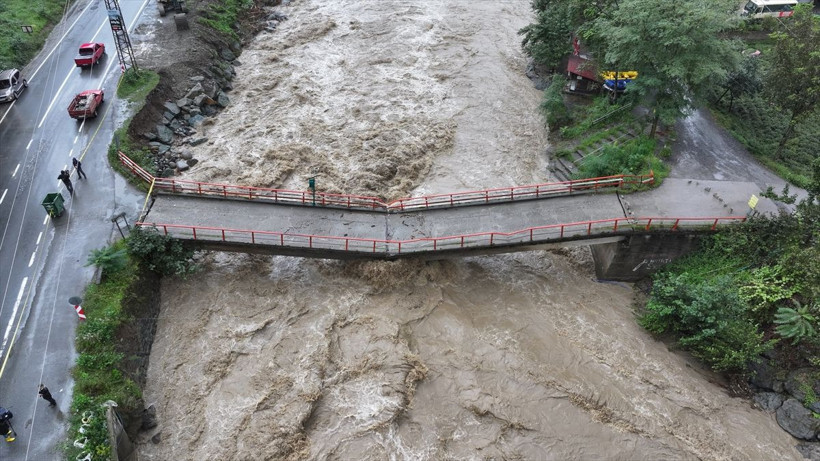Karadeniz için peş peşe uyarılar: Bu geceye dikkat! - Resim: 1