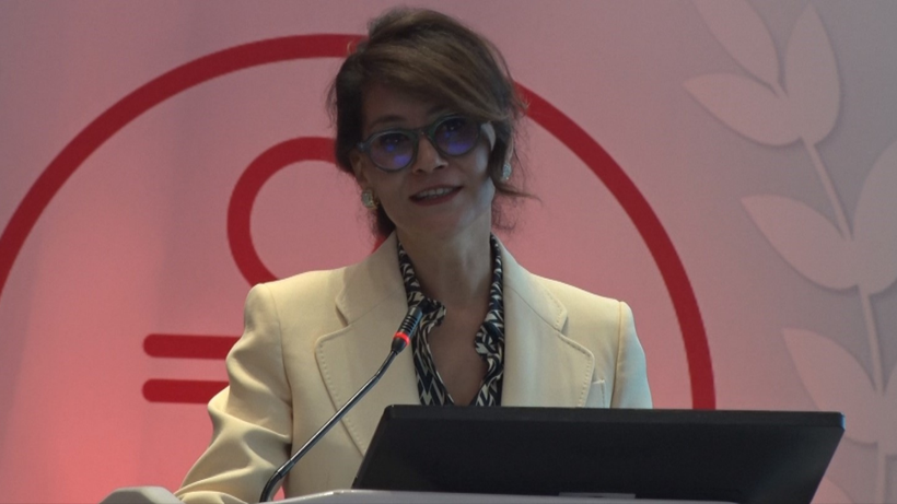 Prof. Dr. Sönmez: "Bugün konuştuğumuz bütün kronik hastalıkların çözümü, obezitenin çözümüyle ilgili" - Resim : 1