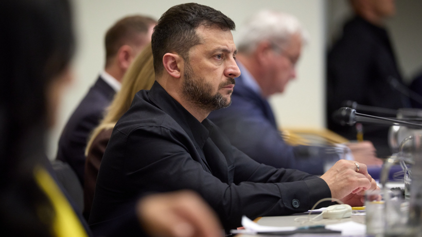 Zelenskiy: Rusya, NATO'yu ihlal ediyor - Resim : 1