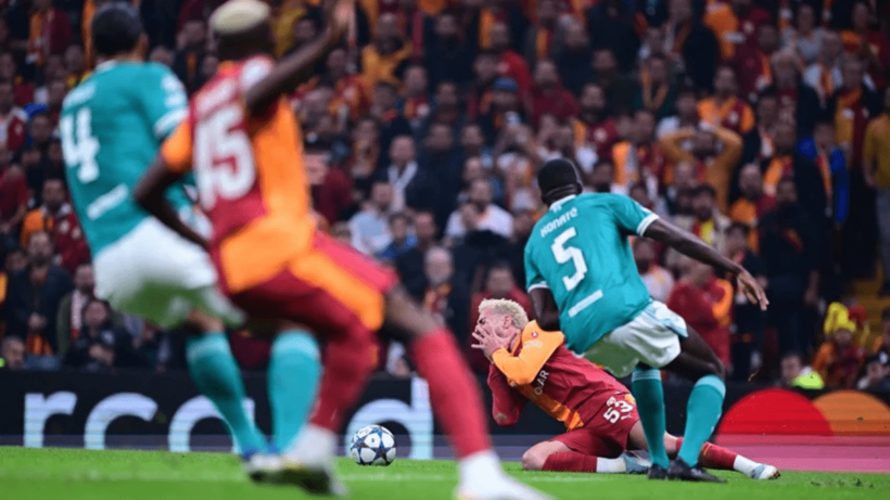 Okan Buruk’tan Liverpool galibiyeti sonrası iddialı açıklamalar! "Türk takımlarının neler yapabileceğini gösterdik" - Resim : 1