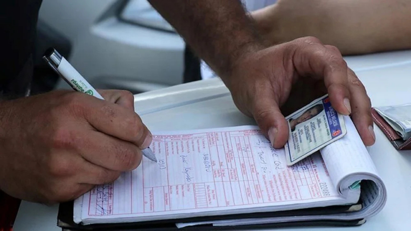 Trafikte cezalar artıyor | Kırmızı ışıktan, hız sınırına; trafikte yol kesmeden, yarış yapmaya... İşte madde madde yeni cezalar - Resim : 1