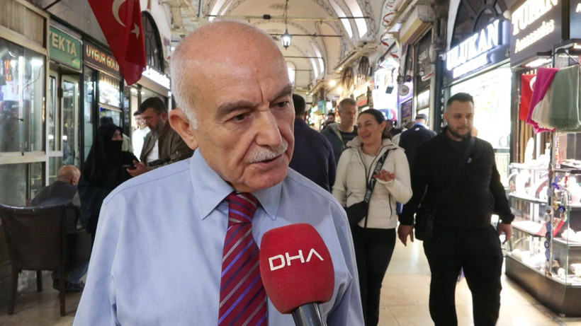 Kapalı Çarşı'da görülmemiş yoğunluk: Altın rekor üstüne rekor kırdı vatandaş kuyumcuya koştu - Resim: 4