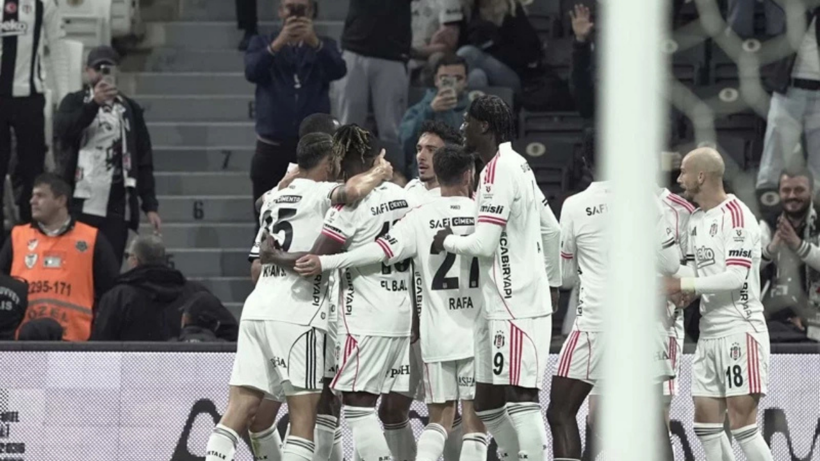 Beşiktaş’tan bomba transfer hamlesi! 20 milyon euroluk yıldız için teklif yapılacak! - Resim: 4
