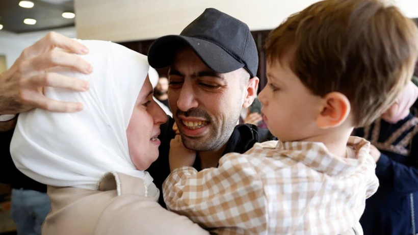 Gazze'de ateşkes: Rehine ve mahkûmlar serbest bırakıldı - Resim : 3