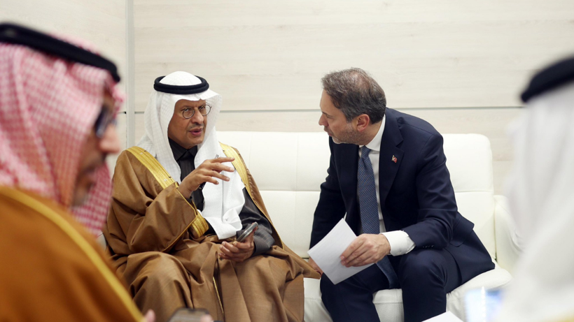 Bakan Bayraktar, Suudi Arabistan Enerji Bakanı Abdulaziz bin Salman Al Saud ile görüştü - Resim : 1