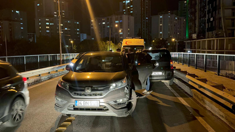 3.51 promil alkollü sürücü karşı şeride geçip, kaza yaptı - Resim : 1