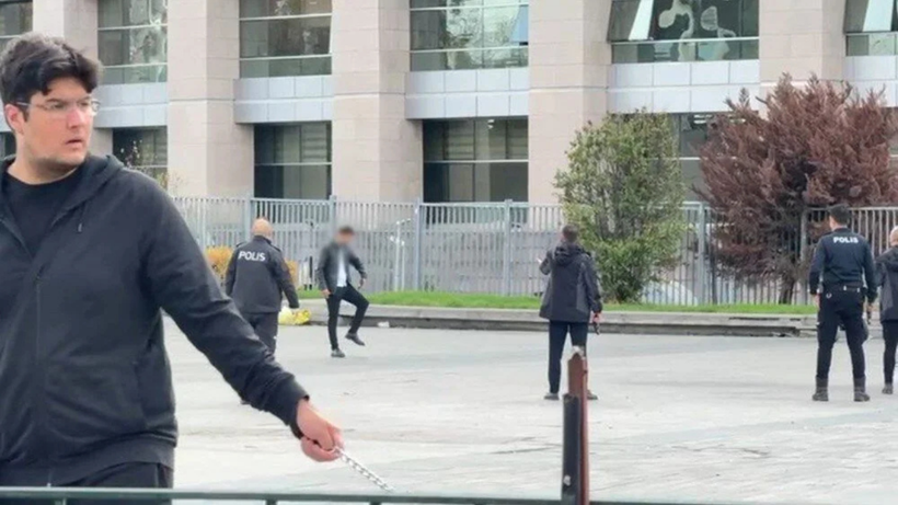 Çağlayan'da korku dolu anlar: Başına silah dayadı, havaya ateş açtı - Resim: 3