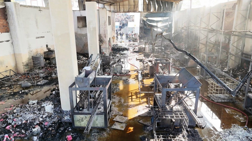 Kocaeli'de 6 kişiye mezar olan parfüm dolum tesisinin içi görüntülendi - Resim : 2