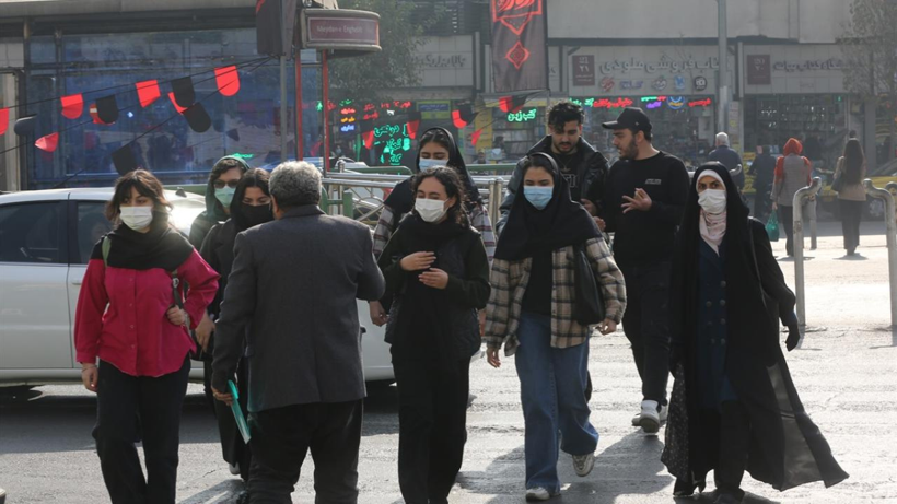 Tahran’da hava kirliliği "kırmızı" seviyeye çıktı - Resim: 7