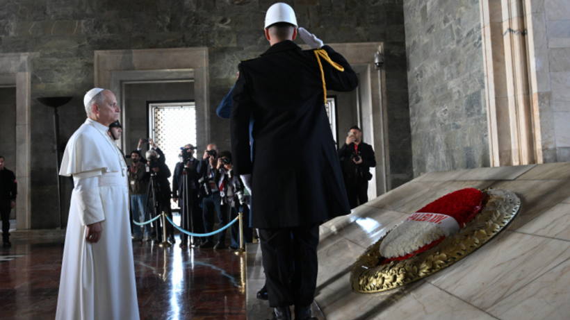 Cumhurbaşkanı Erdoğan, Papa 14. Leo'yu resmi törenle karşıladı - Resim : 2