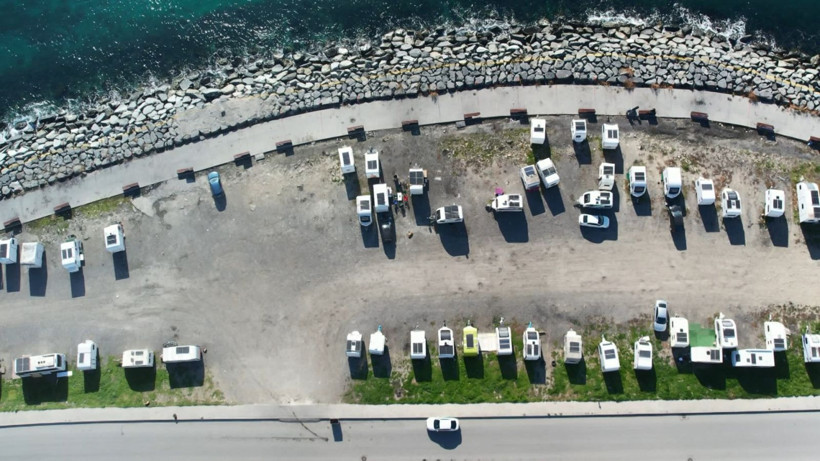 Beylikdüzü'nde sahil şeridi karavan parkına döndü; mahalleli tepkili - Resim: 4