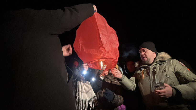 Kartalkaya yangın faciasının yıldönümünde acılı aileler 78 can için gökyüzüne fener bıraktı - Resim: 16
