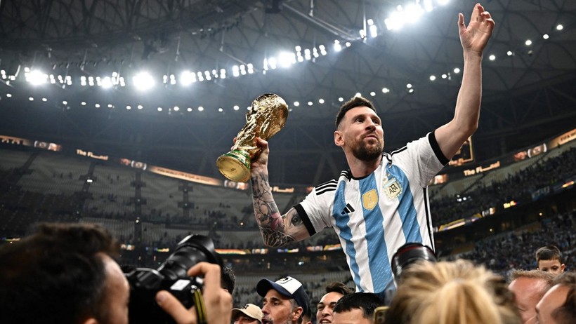 Messi Ronaldo'yu solladı! 10 yıl sonra... - Resim: 12