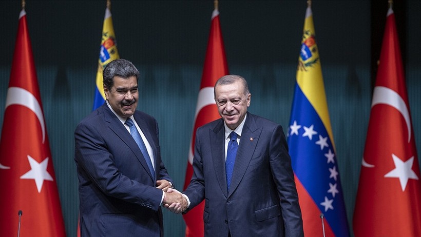 Venezuela Devlet Başkanı Maduro İsrail'i 'soykırım' yapmakla suçladı - Resim : 4