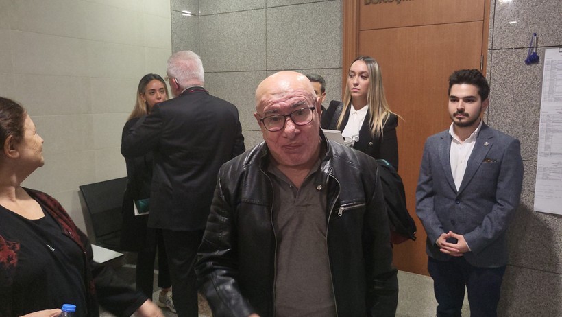 İlyas Salman Cumhurbaşkanı'na hakaret iddiasıyla hakim karşısına çıktı - Resim : 2
