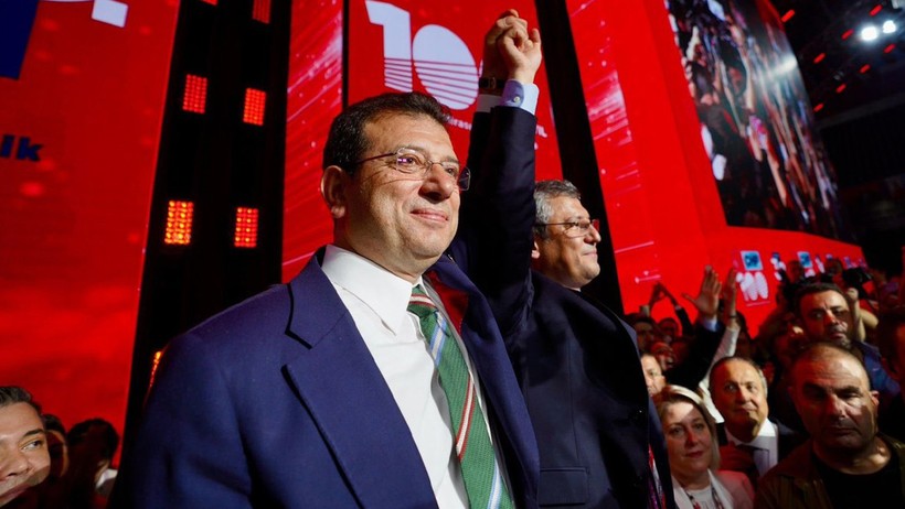 Mustafa Sarıgül'den Ekrem İmamoğlu'na anlamlı sözler: Hiçbir belediye başkanı Kurultaya müdahale etmemeliydi - Resim : 3