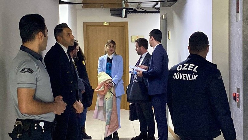 Dilan Polat'tan sonra onlar da tutuklandı! Nihal Candan'ın evliliğinin sır perdesi aralandı - Resim: 13