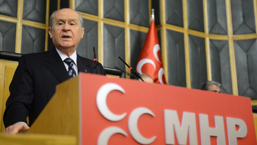 MHP Genel Başkanı Devlet Bahçeli hakem Halil Umut Meler'e yapılan saldırıyı kınadı! Türk sporunun birkaç provokatöre teslim olmamasını yürekten ümit ediyorum - Resim : 4