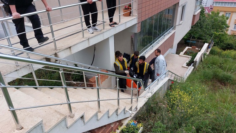 5 aylık hamile 3 çocuk annesi ipe asılı halde bulundu - Resim: 1