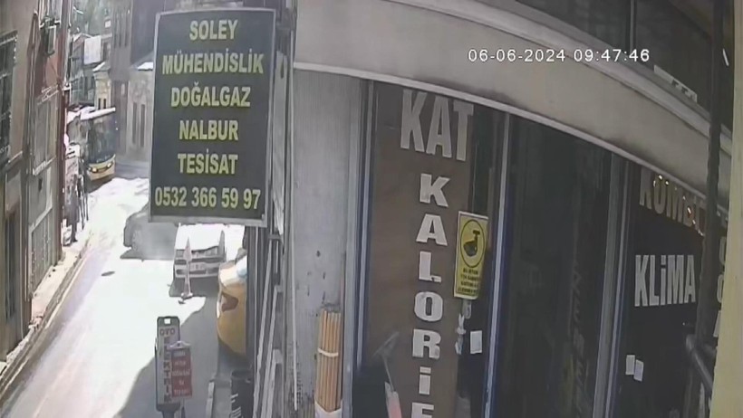 Fatih'te öğretmeni kurşuna dizdi! O anlar kamerada - Resim : 2