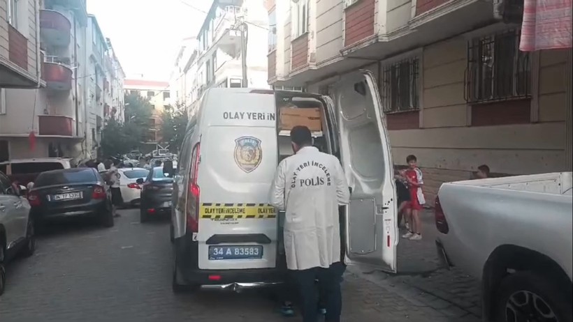 Esenyurt'ta gürültü yaptığı için kendisini uyaran kardeşini öldürdü - Resim : 4
