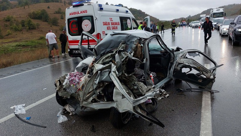 Samsun'da can pazarı! Zincirleme kazada çok sayıda ölü ve yaralı var - Resim: 19