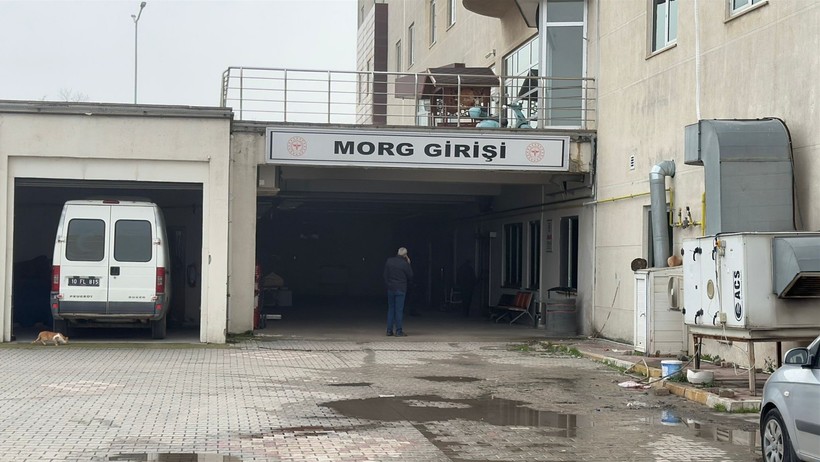 Balıkesir'de üniversite öğrencisi Melek Pekkara'nın şüpheli ölümü: Soruşturma başlatıldı - Resim : 1