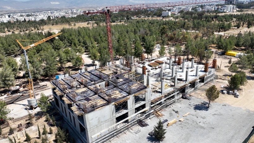 TOKİ’den KKTC’ye simge olacak külliye: Kıbrıs taşı ve Marmara mermeri bir arada - Resim : 2