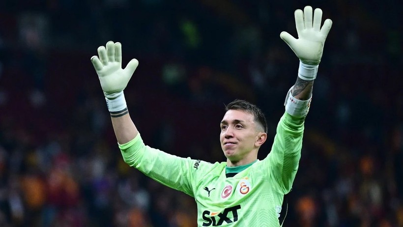 Galatasaray’dan kaleye genç aday: Gabriel Brazao gündemde - Resim : 2