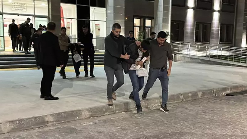 1 yıldır kayıp olan Nagihan dayısı tarafından öldürülüp, üzerine beton dökülmüş - Resim : 1