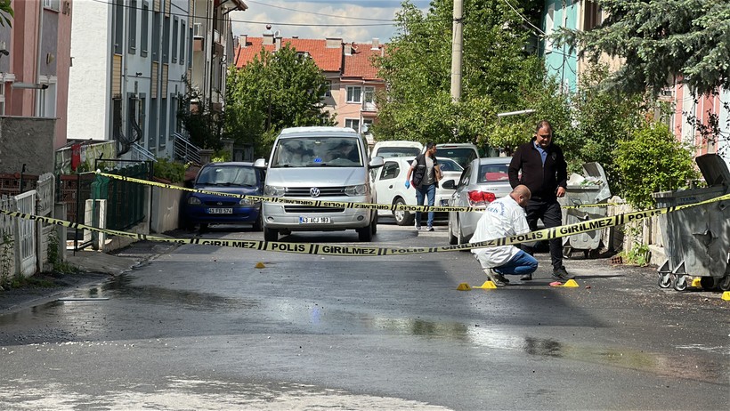 Komşusu iki kardeşi vurdu, yakınları tarafından darbedildi - Resim : 2