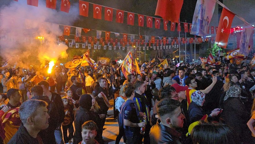 Ağrı'dan Tekirdağ'a şampiyonluk kutlaması! Yurdun dört bir yanında Galatasaraylı taraftardan kutlama - Resim: 24
