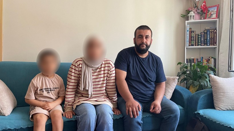 Tesettürlü öğrenciye 'Karabaş' diye seslenen öğretmen açığa alındı - Resim : 1