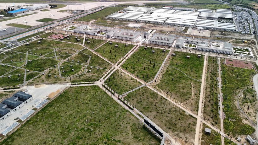 Atatürk Havalimanı yeşile dönüşüyor: İstanbul’a dev şehir parkı geliyor - Resim : 1