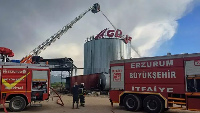 Erzurum'da asfalt üretim tesisinde gaz sıkışması kaynaklı patlama: 1 ölü, 1 yaralı - Resim : 2