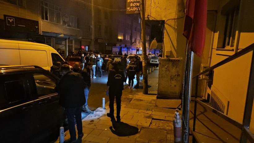 Kağıthane’de eğlence mekanına el bombalı saldırı: 7 yaralı - Resim: 5