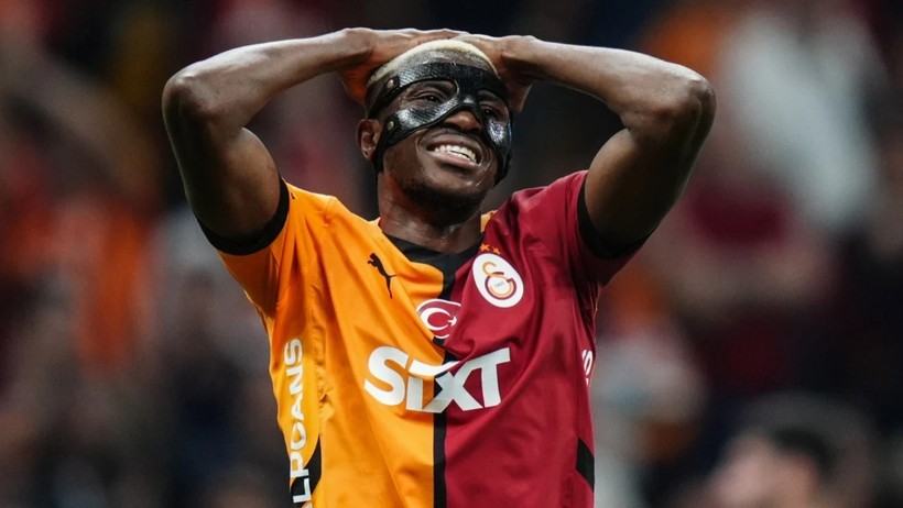 Victor Osimhen'in Al Hilal ile anlaştığı iddia edildi - Resim : 1