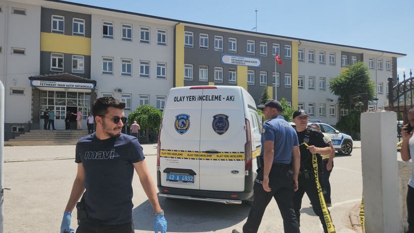 Rehberlik öğretmenini okulda öldürülen kişi eski ev arkadaşı çıktı - Resim: 9