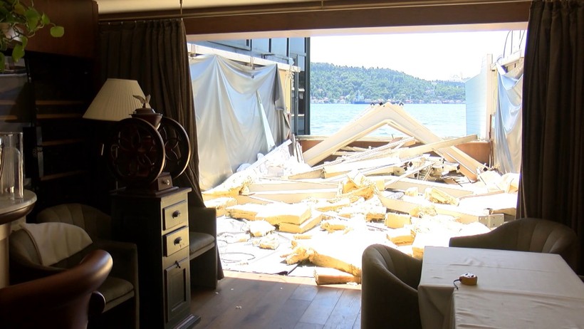 İstanbul Boğazı'nda kaçak yapılara neşter: Yıkım başladı - Resim : 1