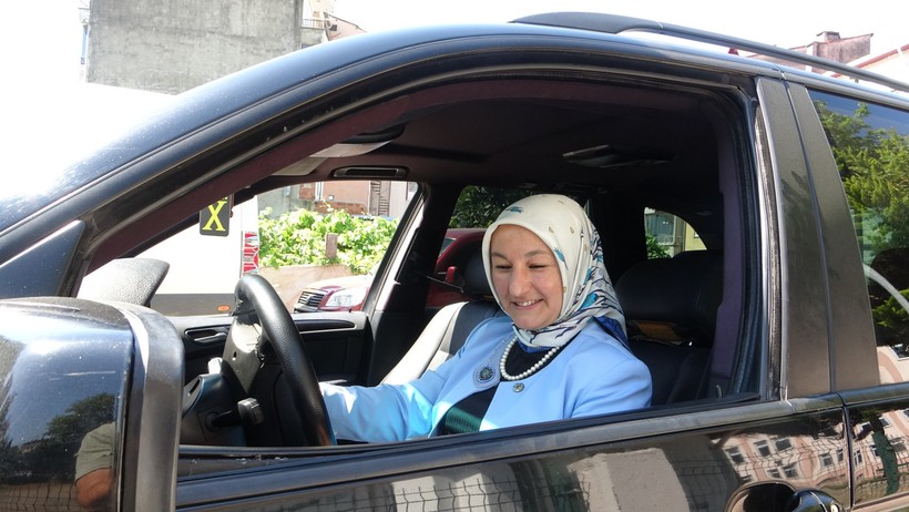 Aracın plakasını görenler şaşırıp kalıyor: 06 RTE 06 Giresun'da - Resim : 2