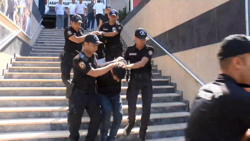 Ayşe Tokyaz cinayetinde cesedin taşındığı anların görüntüsü ortaya çıktı - Resim : 1