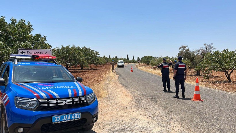 Gaziantep'te antep fıstığı hırsızlığına karşı jandarma nöbette - Resim : 2