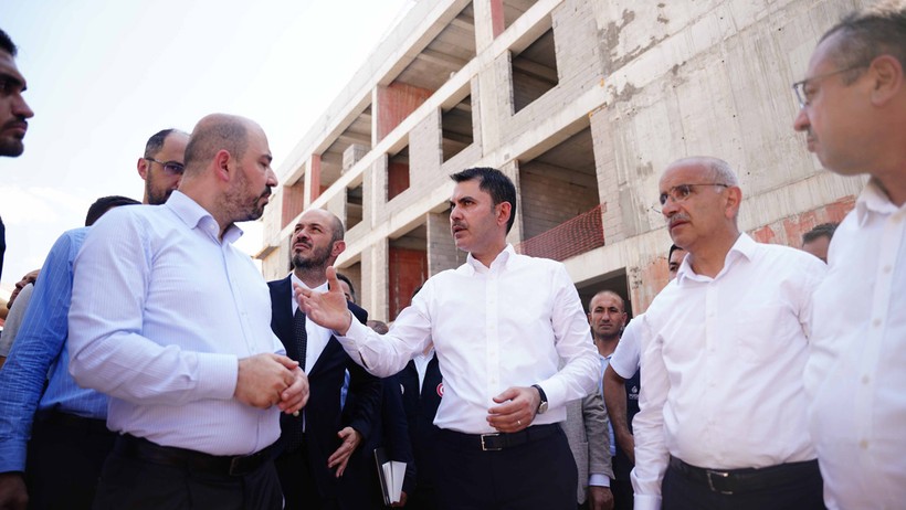 Bakan Murat Kurum, deprem bölgesindeki müteahhitleri uyardı! "24 saat çalışın" - Resim : 2